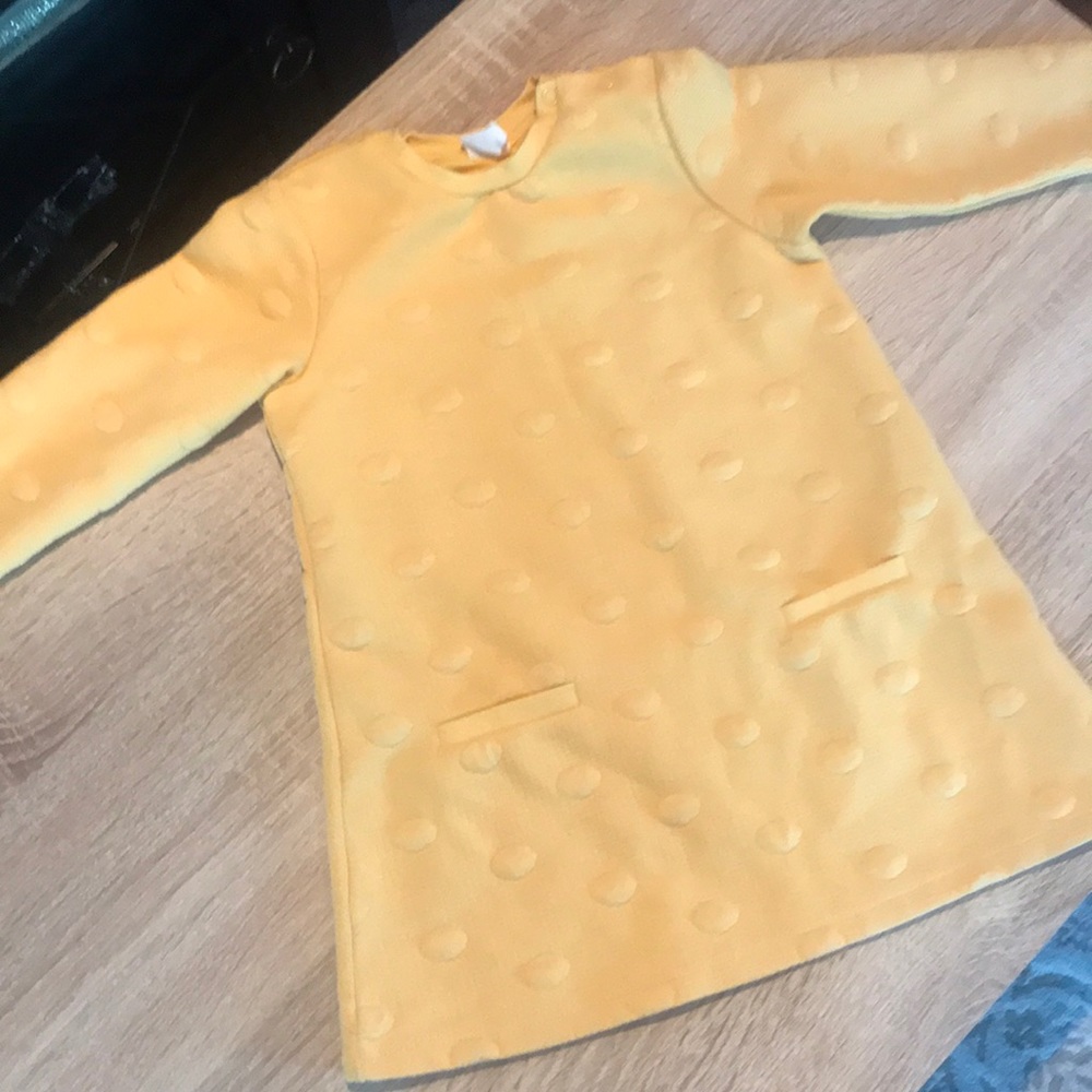 H and M long sleeve pale yellow poka dot dress